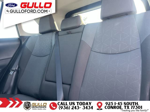 Used 2025 Toyota RAV4 XLE FWD image 13
