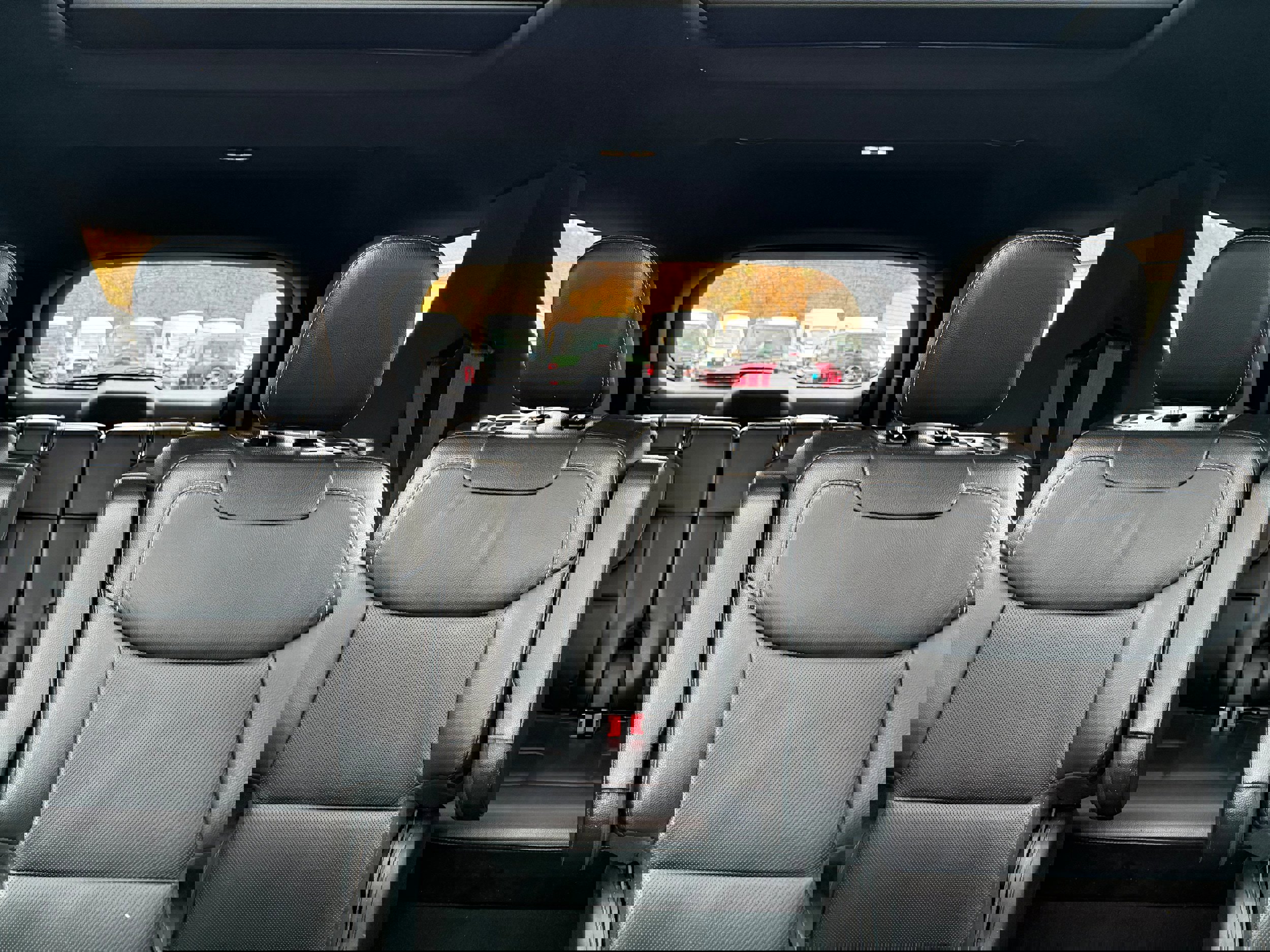 Certified 2020 Ford Explorer ST w/ Premium Technology Package image 11