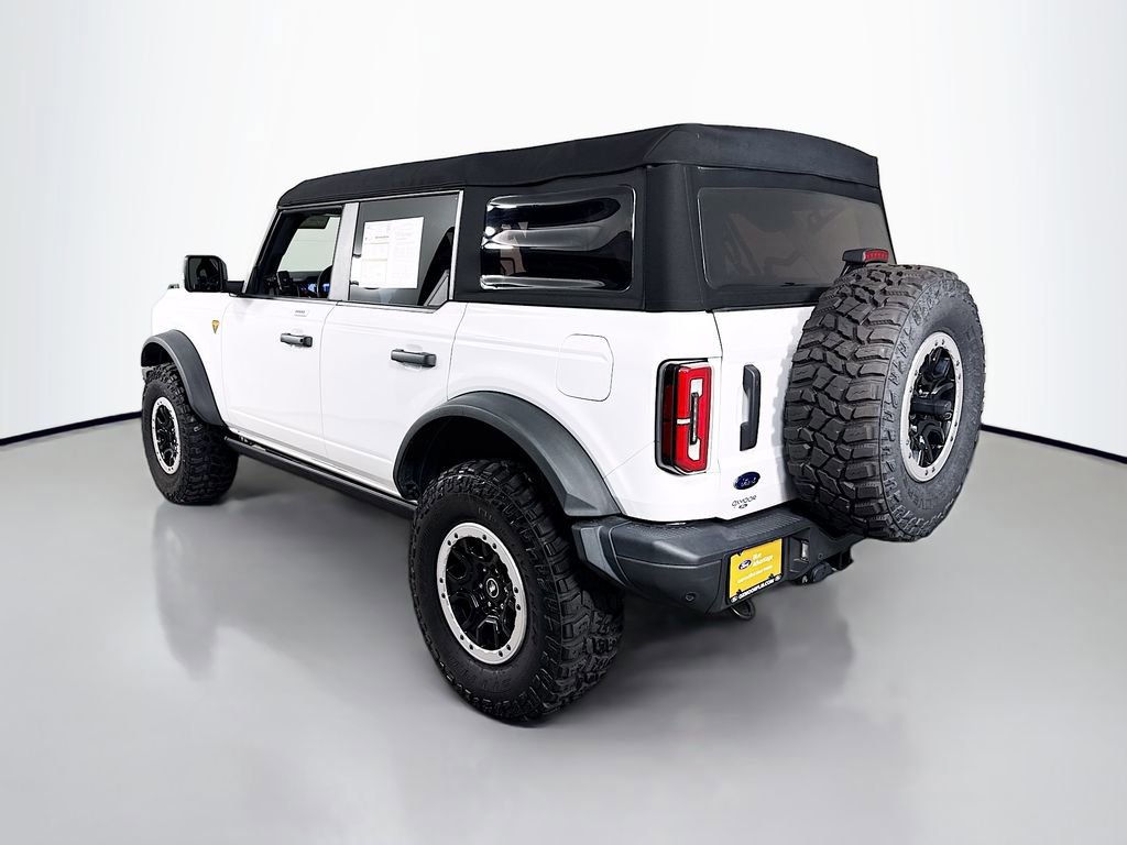 Certified 2023 Ford Bronco Badlands image 3