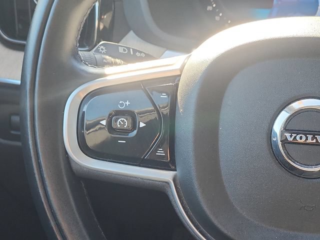 Used 2022 Volvo XC60 B5 Inscription w/ Climate Package AWD/4WD image 14