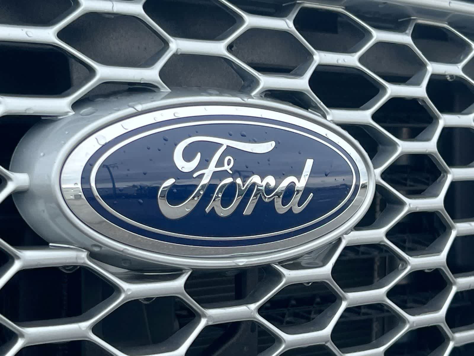 Certified 2024 Ford Edge SEL w/ Convenience Package AWD/4WD image 13