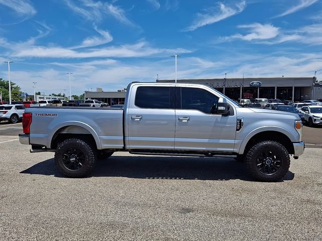 Certified 2022 Ford F250 Lariat w/ Tremor Off-Road Package AWD/4WD image 7