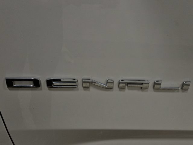 Used 2022 GMC Yukon XL Denali w/ Max Trailering Package AWD/4WD image 27