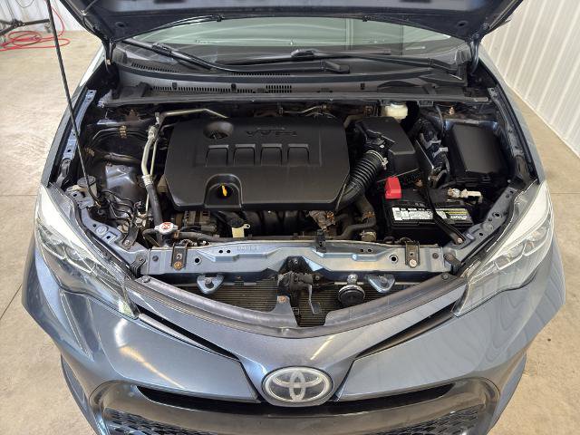 Used 2018 Toyota Corolla SE FWD image 6