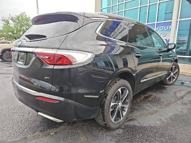 Used 2022 Buick Enclave Essence w/ Sport Touring Edition AWD/4WD image 7