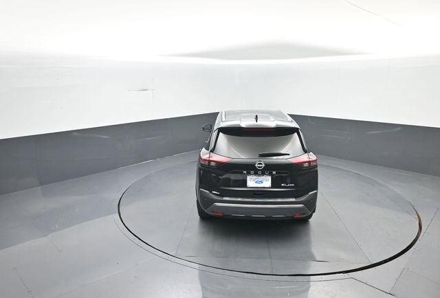 Used 2023 Nissan Rogue SL AWD/4WD image 29