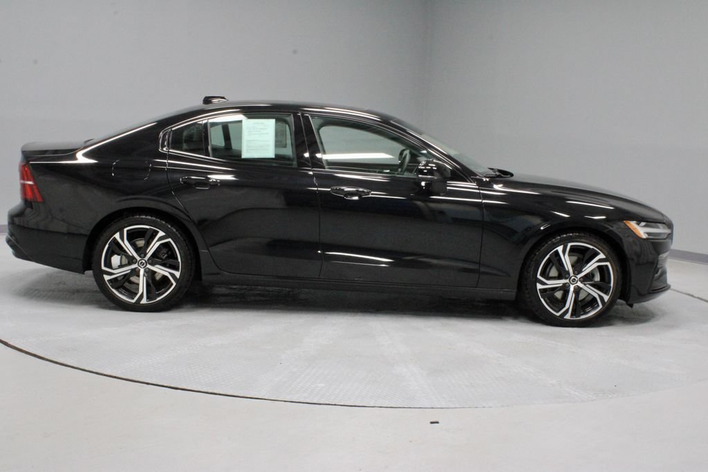 Used 2024 Volvo S60 B5 Plus w/ Climate Package AWD/4WD image 13