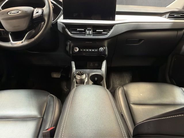 Certified 2024 Ford Escape Platinum AWD/4WD image 15