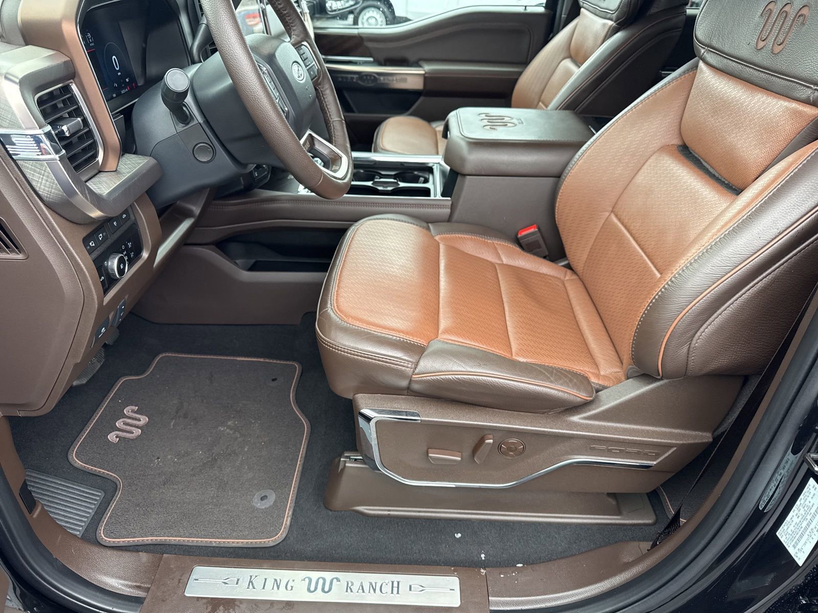 Certified 2024 Ford F350 King Ranch w/ Chrome Package image 16