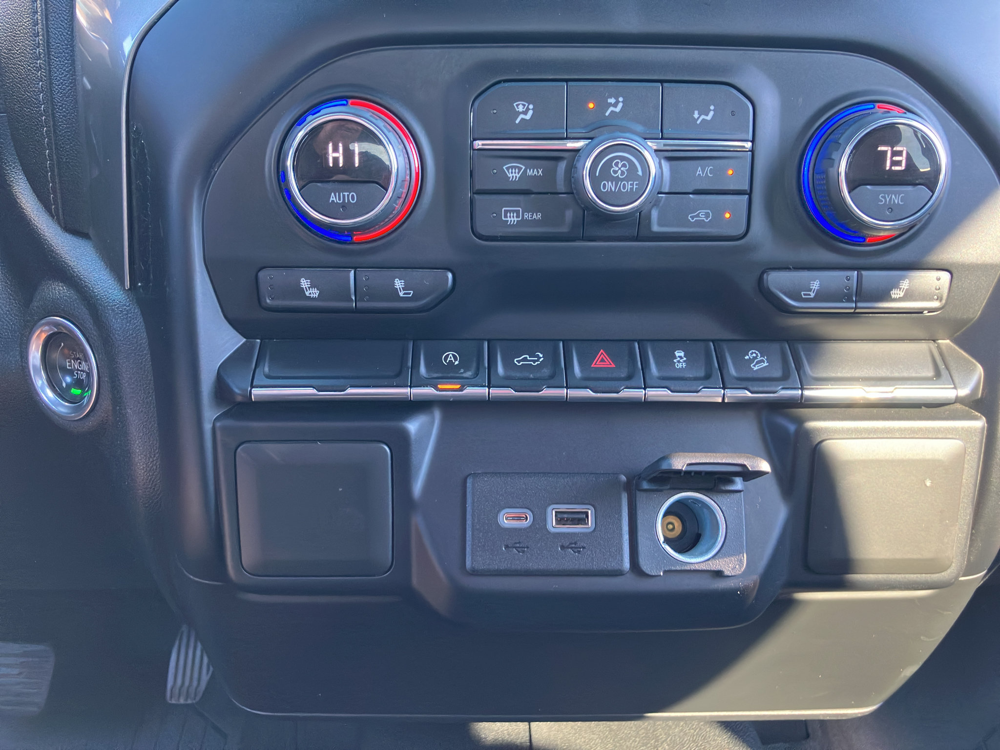 Used 2021 Chevrolet Silverado 1500 RST AWD/4WD image 23