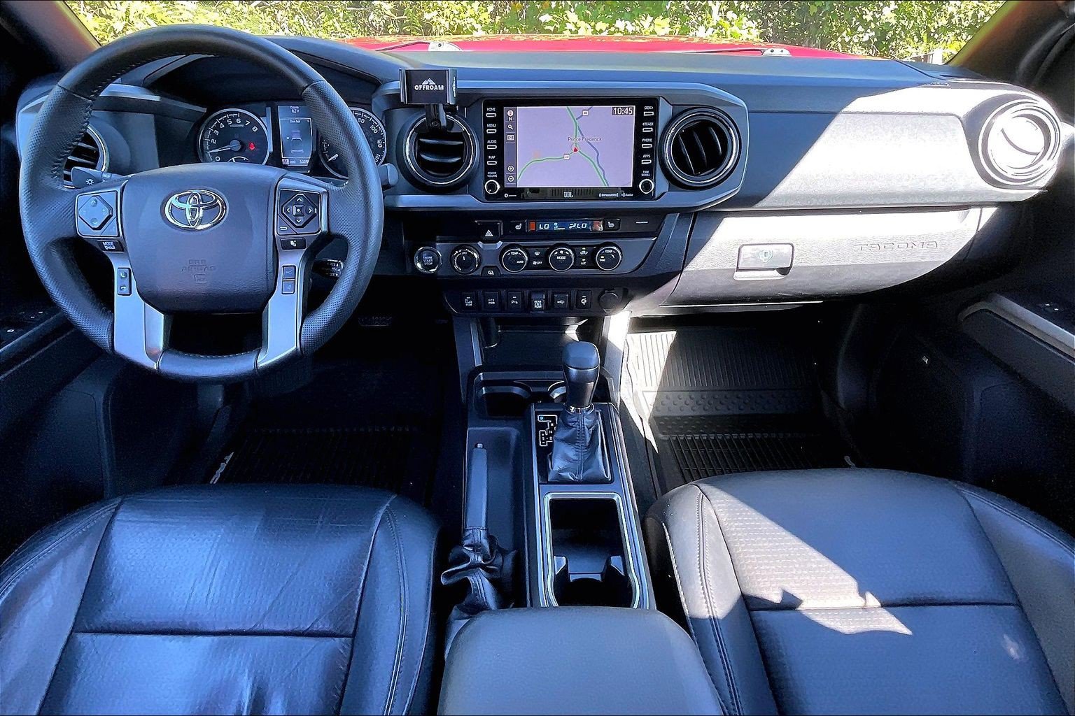 Used 2021 Toyota Tacoma TRD Off-Road w/ TRD Premium Off Road Package AWD/4WD image 15