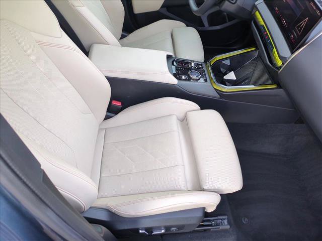 Used 2025 BMW X3 xDrive30i AWD/4WD image 23