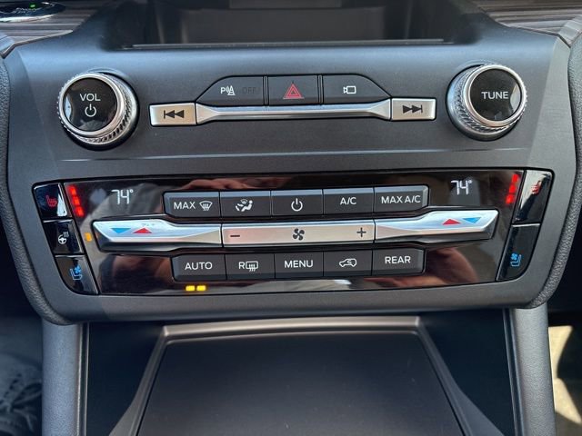 Certified 2020 Ford Explorer Limited AWD/4WD image 21