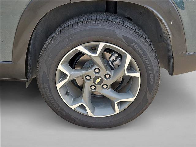 Used 2025 Chevrolet Trax LT image 23