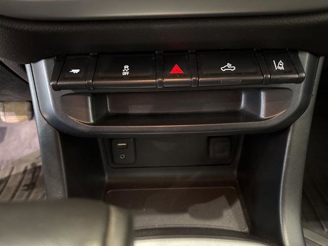 Used 2018 Chevrolet Colorado LT w/ LT Convenience Package AWD/4WD image 23