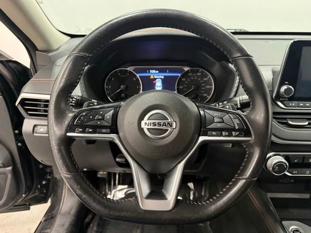 Used 2021 Nissan Altima 2.5 SR w/ SR Premium Package FWD image 22