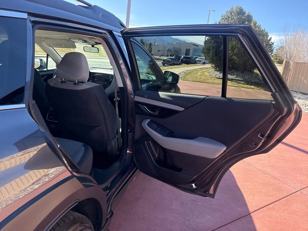 Used 2023 Subaru Outback Premium image 20