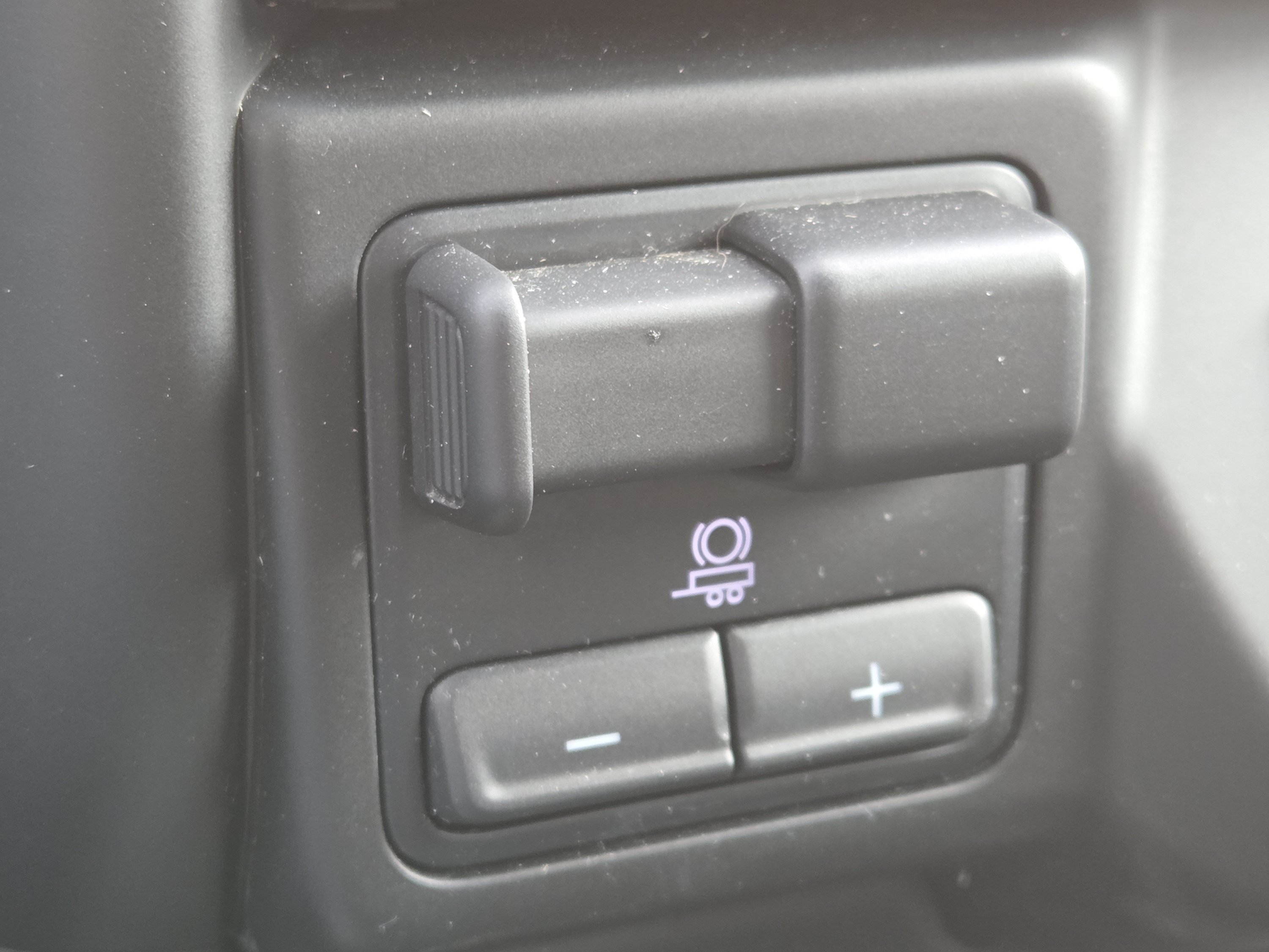Used 2022 GMC Sierra 2500 AT4 w/ AT4 Premium Plus Package AWD/4WD image 16