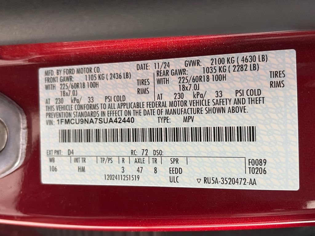 Certified 2025 Ford Escape ST-Line Select AWD/4WD image 9