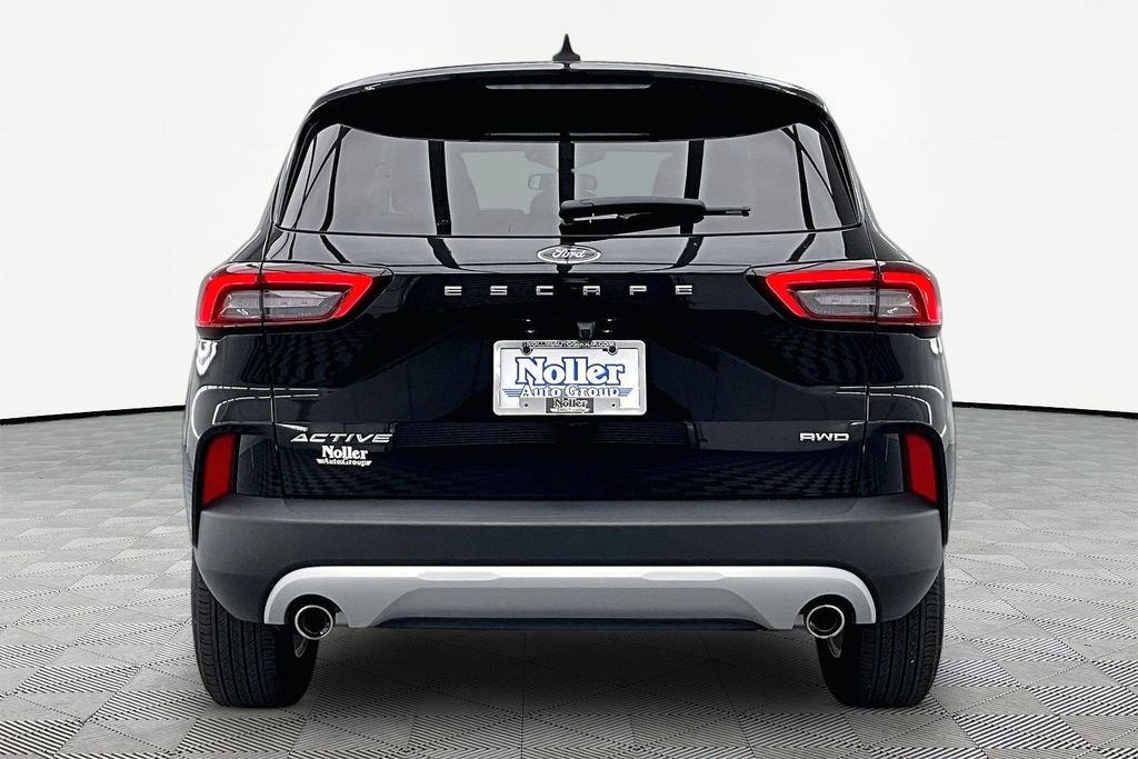 Certified 2024 Ford Escape Active AWD/4WD image 4