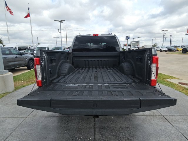Certified 2019 Ford F250 Platinum w/ Platinum Ultimate Package AWD/4WD image 7
