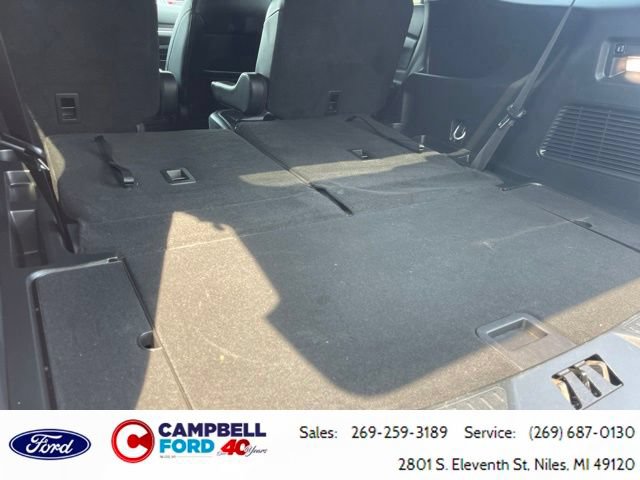 Certified 2023 Ford Explorer XLT w/ Equipment Group 202A AWD/4WD image 15