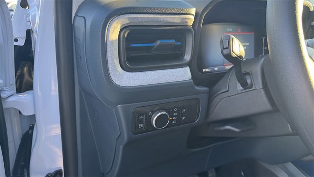 Certified 2025 Ford Maverick XLT image 23