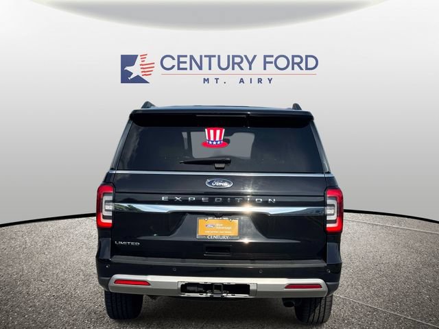 Certified 2024 Ford Expedition Limited AWD/4WD image 3