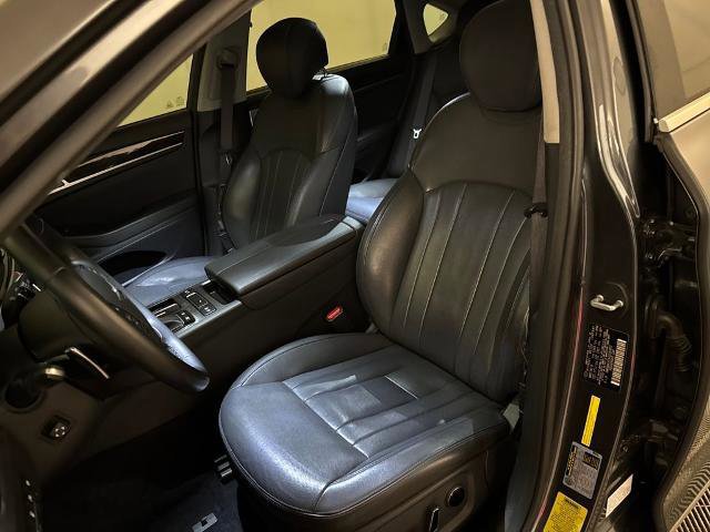 Used 2018 Genesis G80 3.8 w/ Option Group 02 image 18