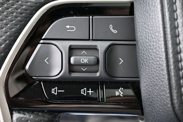 Used 2024 Toyota Tundra Limited w/ TRD Off-Road Package AWD/4WD image 19
