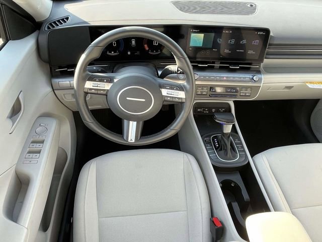 Used 2025 Hyundai Kona SEL AWD/4WD image 10