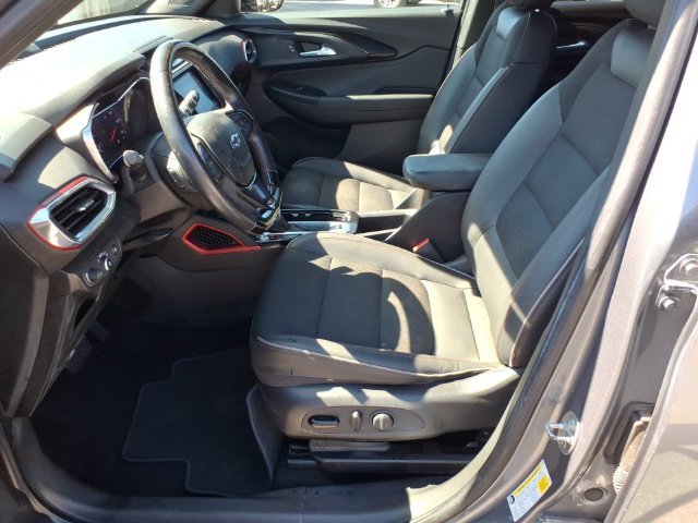 Used 2021 Chevrolet TrailBlazer RS w/ Sun and Liftgate Package AWD/4WD image 17