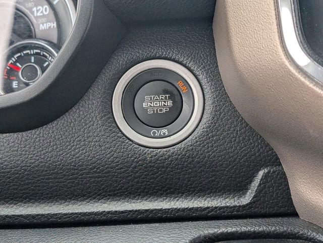 Used 2022 RAM 1500 Laramie image 24