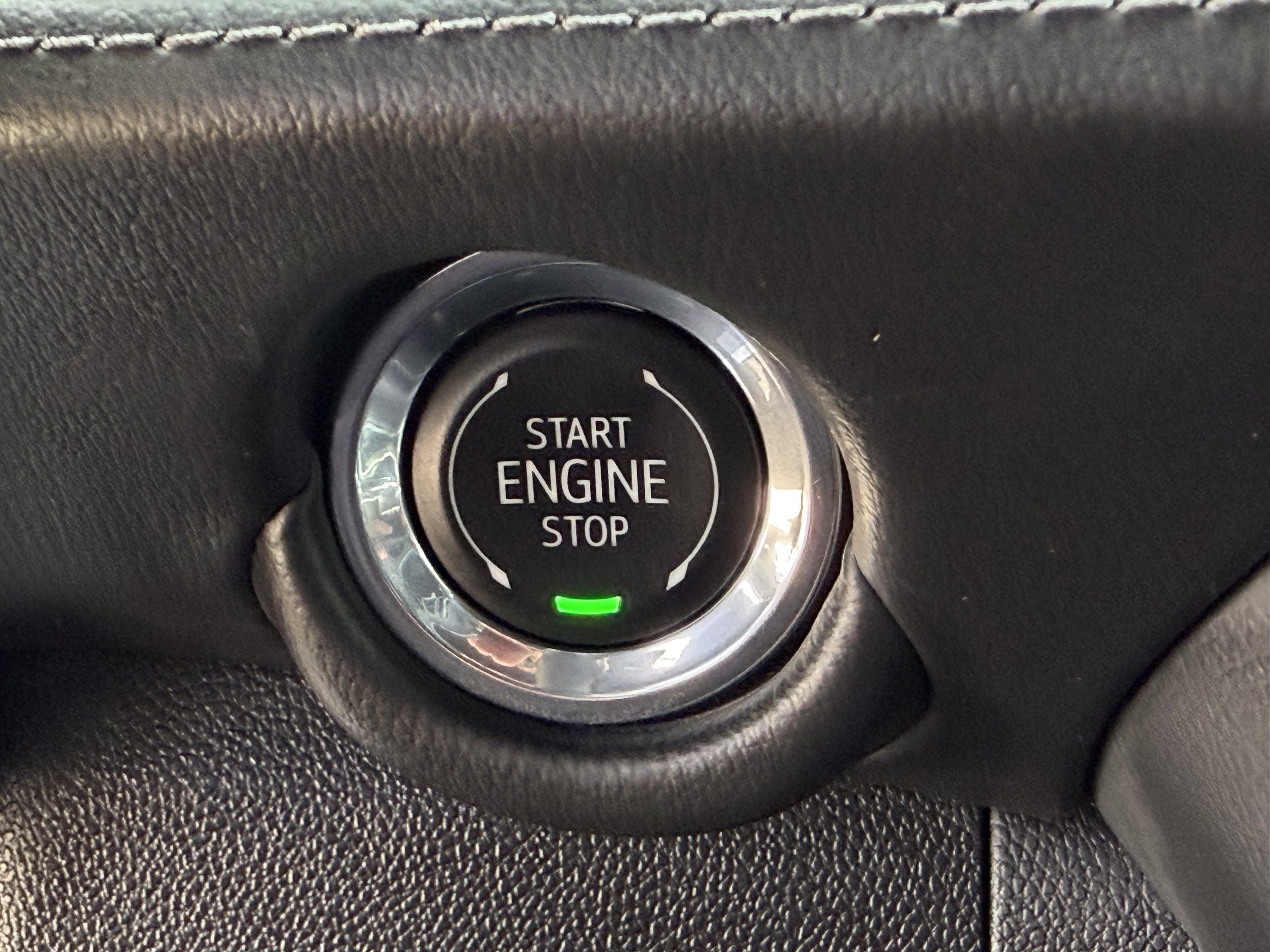 Used 2025 Chevrolet Tahoe LT AWD/4WD image 23