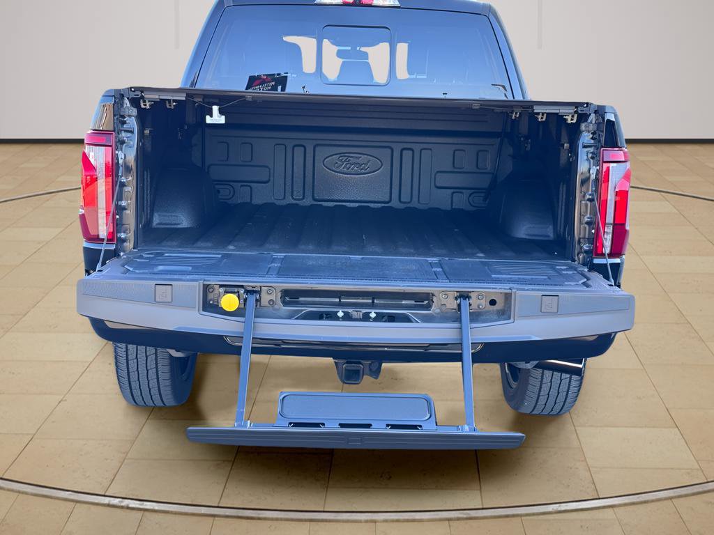 Certified 2024 Ford F150 Platinum w/ Equipment Group 702A High image 27