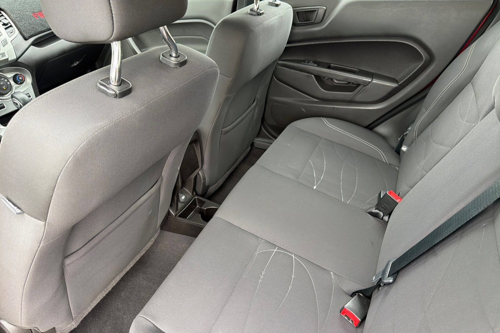 Certified 2017 Ford Fiesta SE FWD image 6