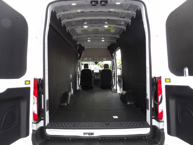 Certified 2026 Ford Transit 250 148 High Roof Extended w/ Load Area Protection Package RWD image 34