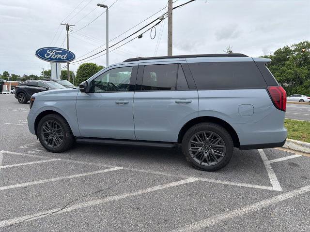 Certified 2026 Ford Expedition Platinum w/ Stealth Appearance Package AWD/4WD image 5
