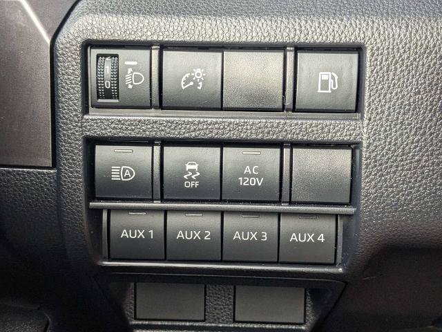 Used 2025 Toyota 4Runner TRD Off-Road Premium AWD/4WD image 26