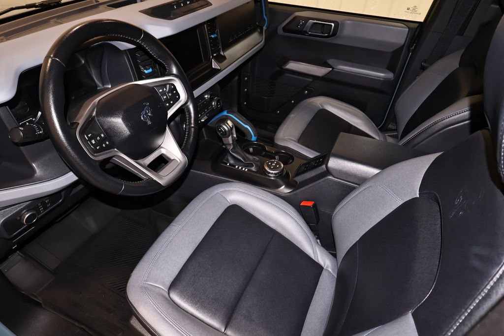 Certified 2022 Ford Bronco Black Diamond AWD/4WD image 30