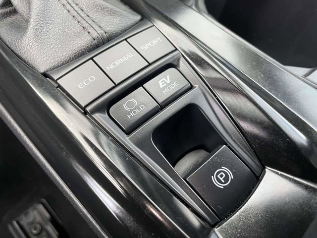 Used 2025 Toyota Camry LE image 26