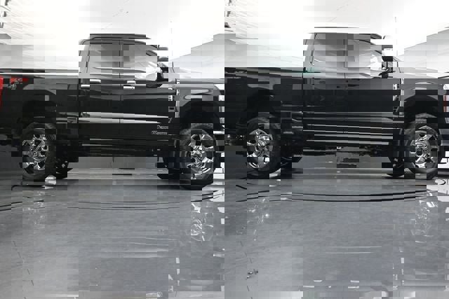 Certified 2025 Ford F350 Lariat w/ Lariat Ultimate Package AWD/4WD image 38