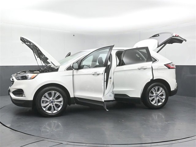 Certified 2022 Ford Edge Titanium image 51