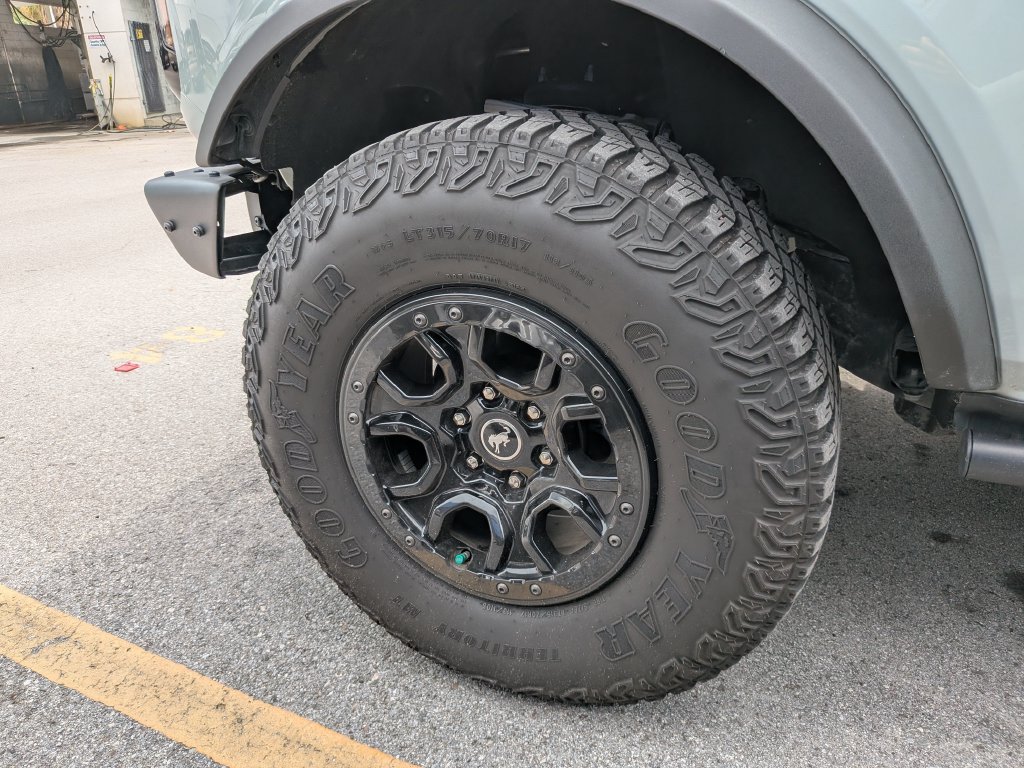 Certified 2023 Ford Bronco Wildtrak AWD/4WD image 31
