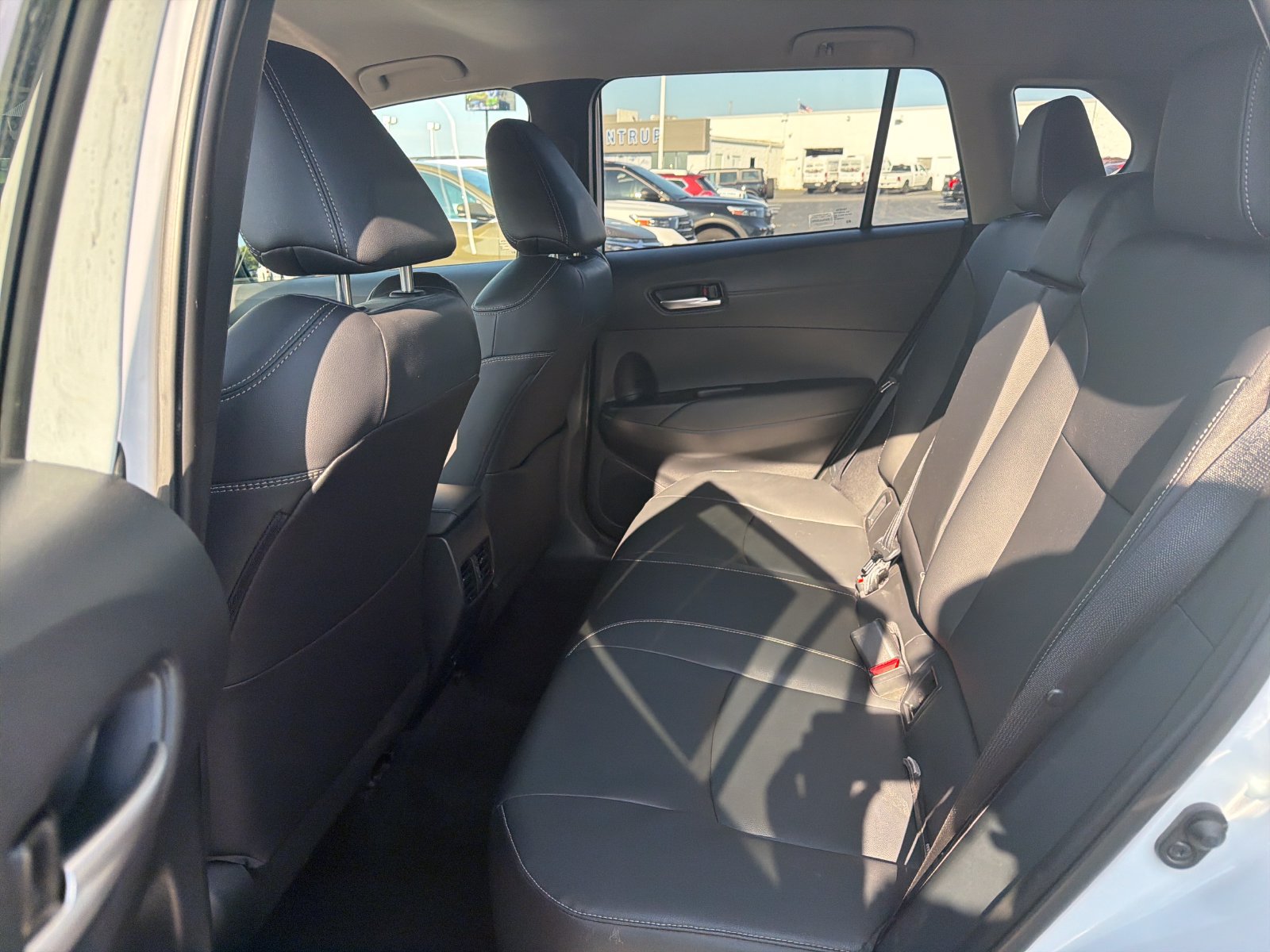 Used 2023 Toyota Corolla Cross XLE FWD image 24