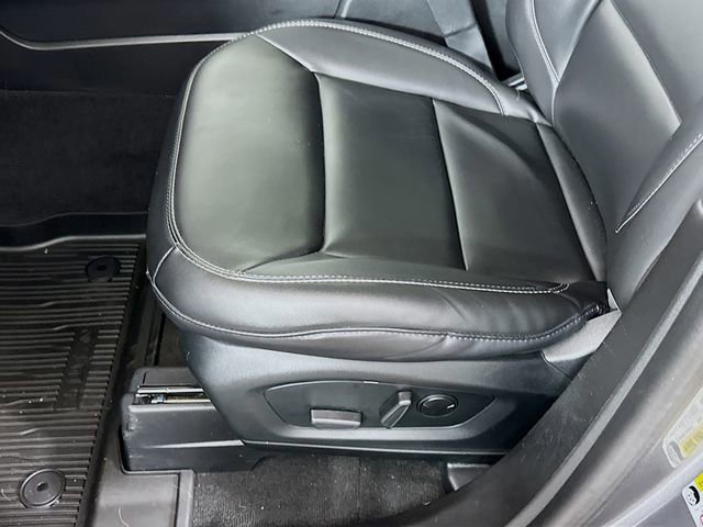 Certified 2023 Ford Explorer XLT w/ Equipment Group 202A image 26