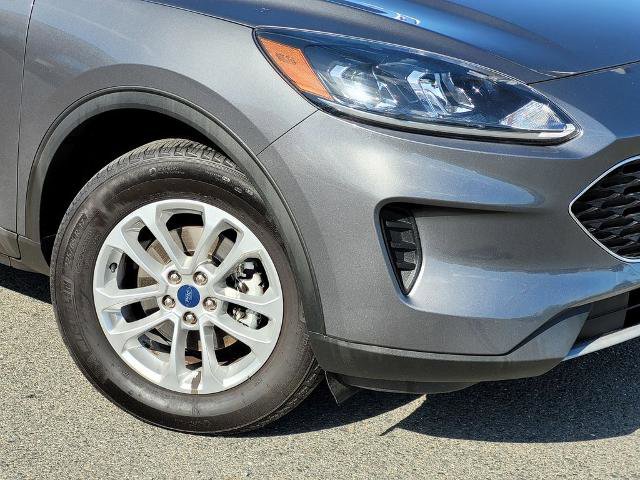 Certified 2022 Ford Escape SE AWD/4WD image 9