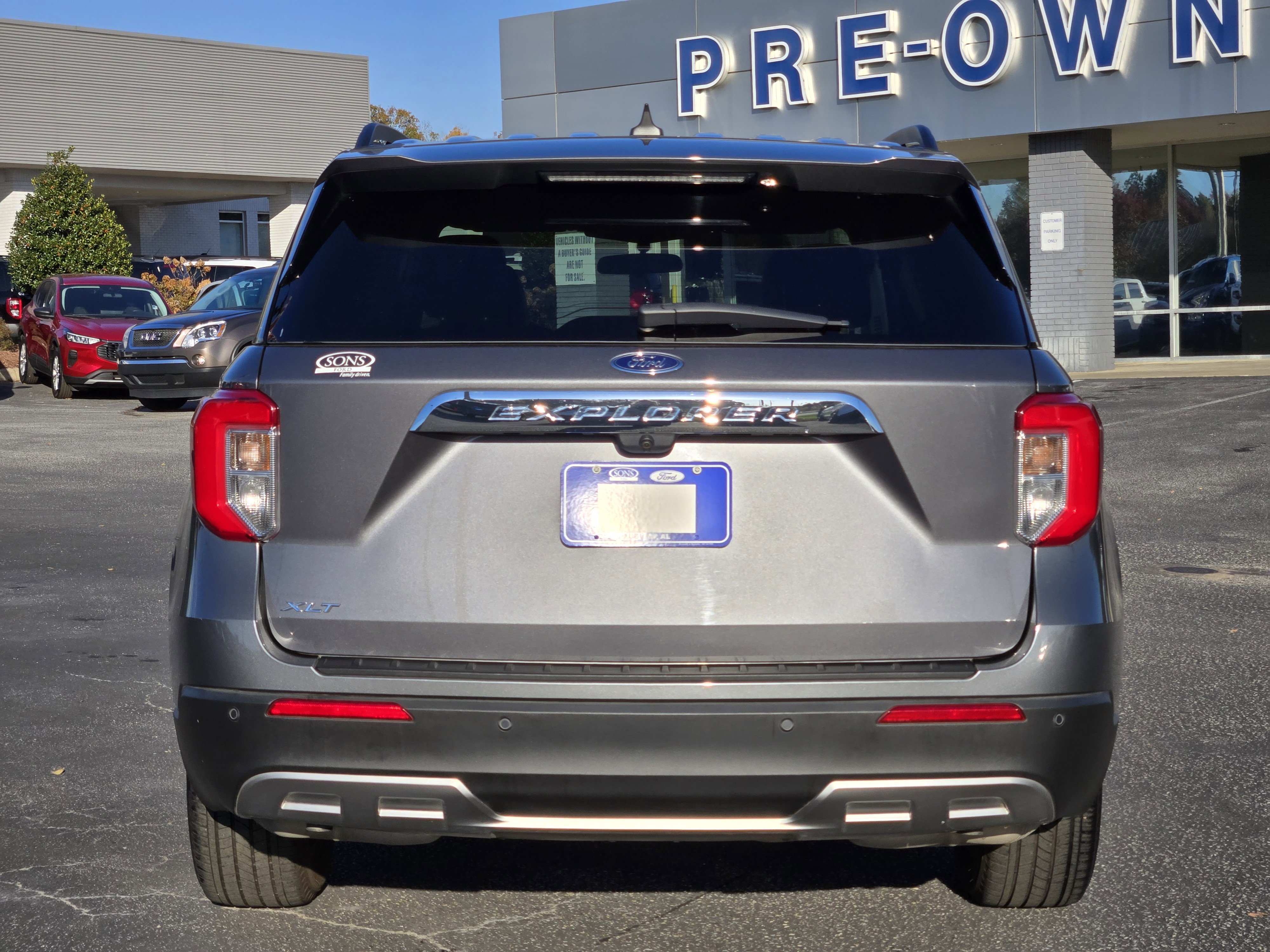 Certified 2023 Ford Explorer XLT w/ Equipment Group 202A image 8