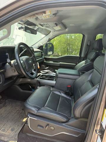 Certified 2023 Ford F250 Lariat w/ Lariat Ultimate Package AWD/4WD image 9