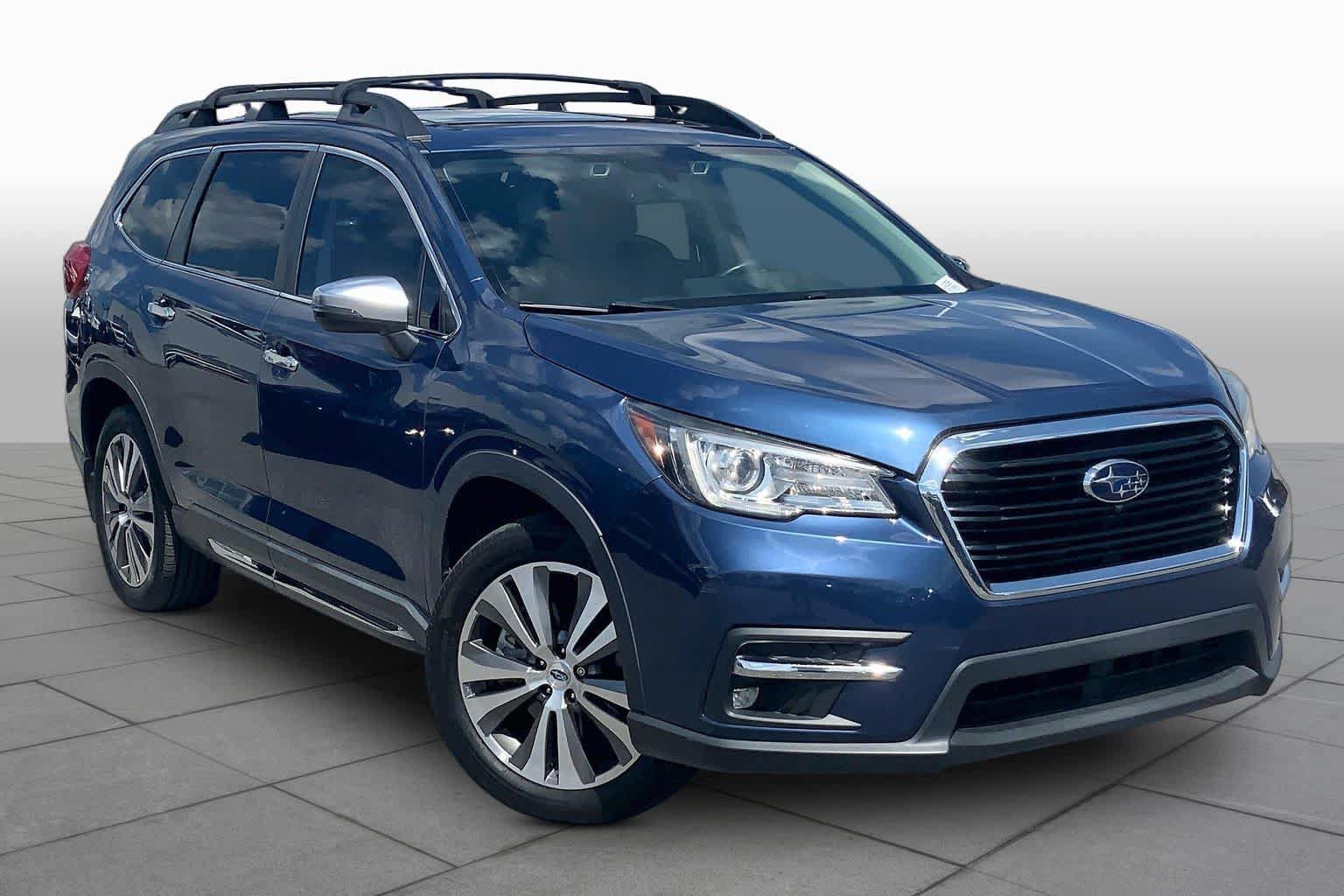 Used 2020 Subaru Ascent Touring w/ Popular Package #2 AWD/4WD image 3